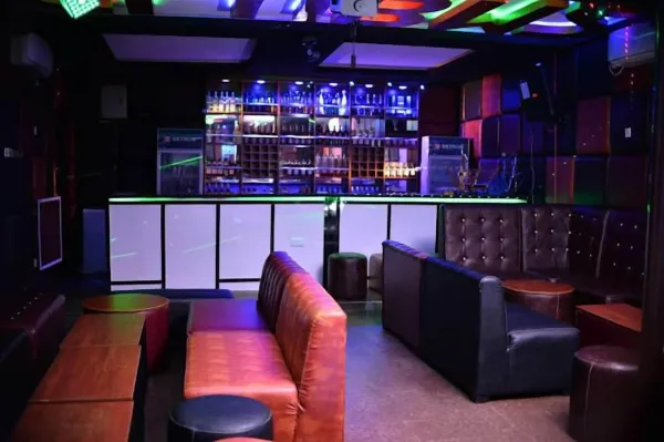 Hansbro Suite and Apartment