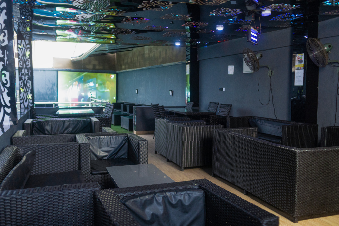Stan Hotel and Lounge image 3