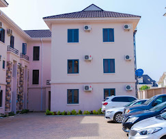 Tennys Place Apartments-Kado