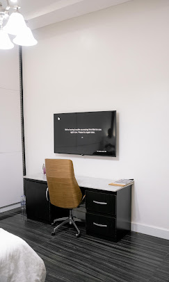 Poshlux Executive Hotel image 2