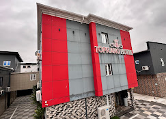 Toprano Hotel and Lounge