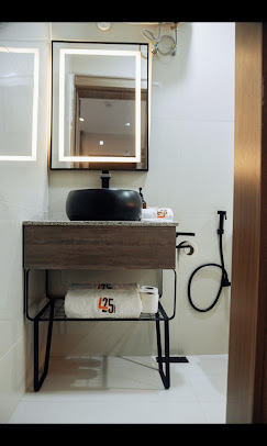 L25 Apartment image 3