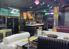 Next Level Hotel and Suites image 2