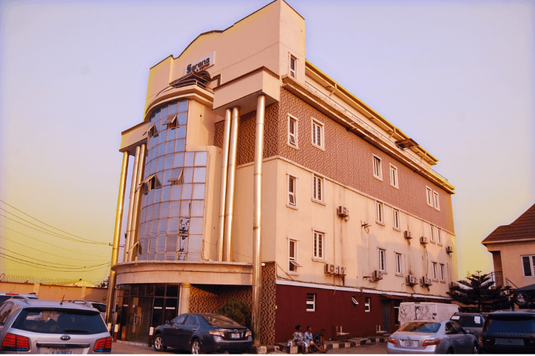 Serena Hotel and Suites