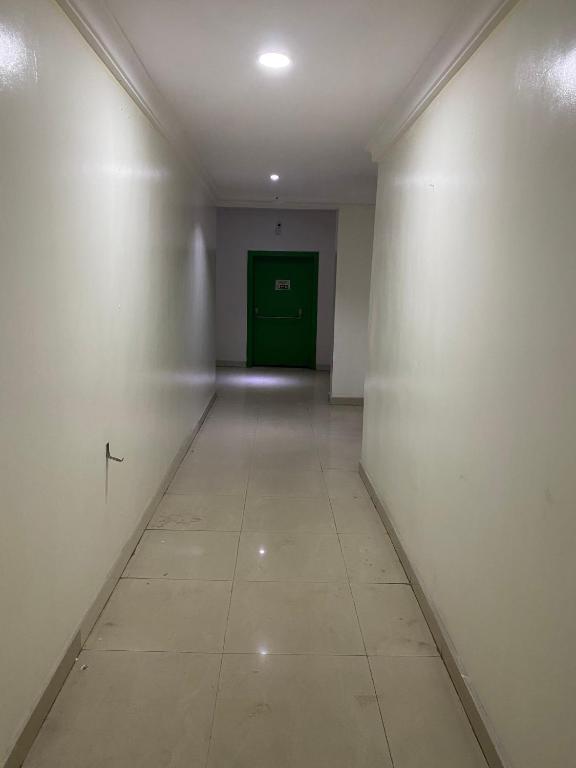 Posh Hotel and Suite