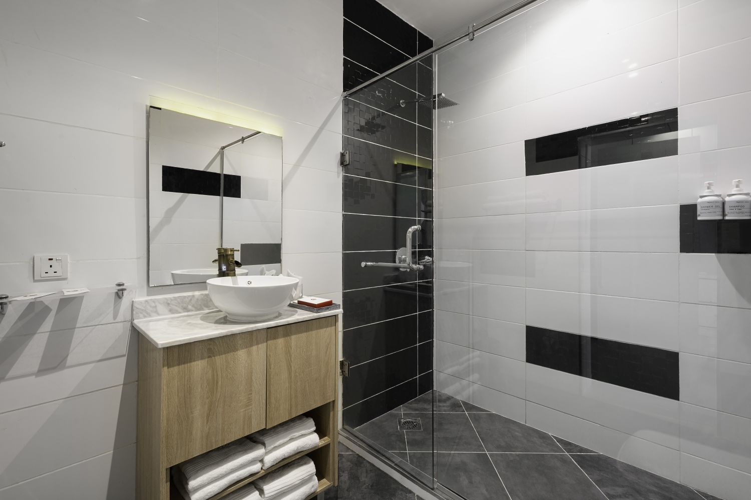 Mayhill Hotel image 2