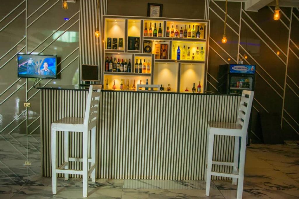TNK Hotel image 2