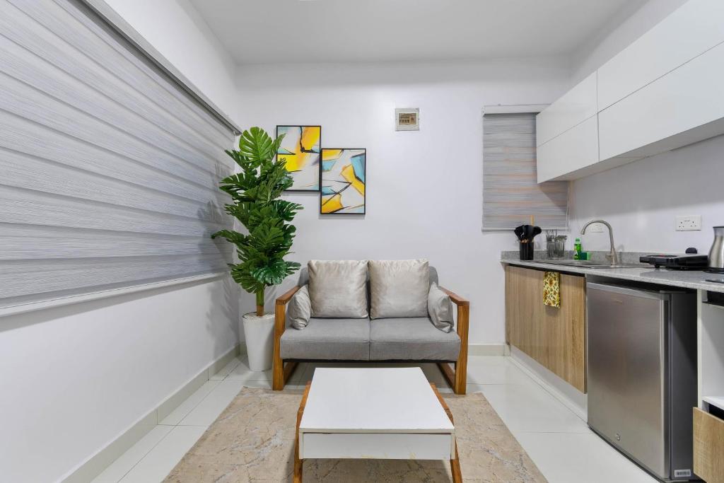 Perugia Apartments image 5