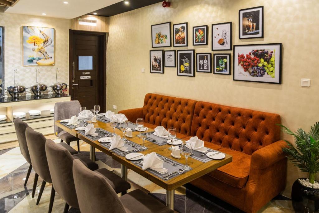 Protea Hotel Delta image 2