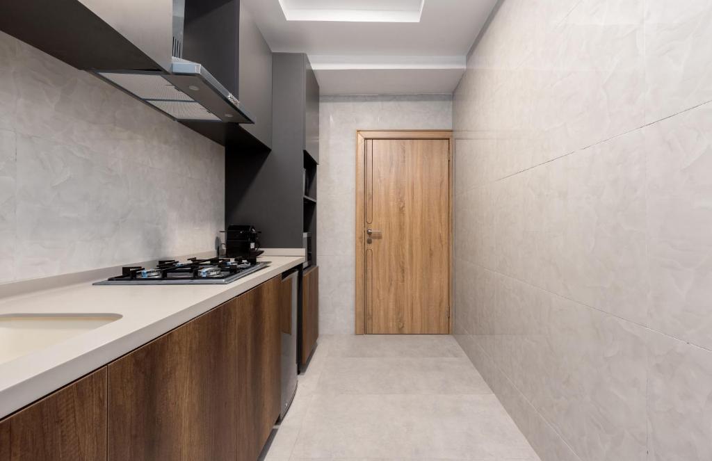 STP Apartments image 5