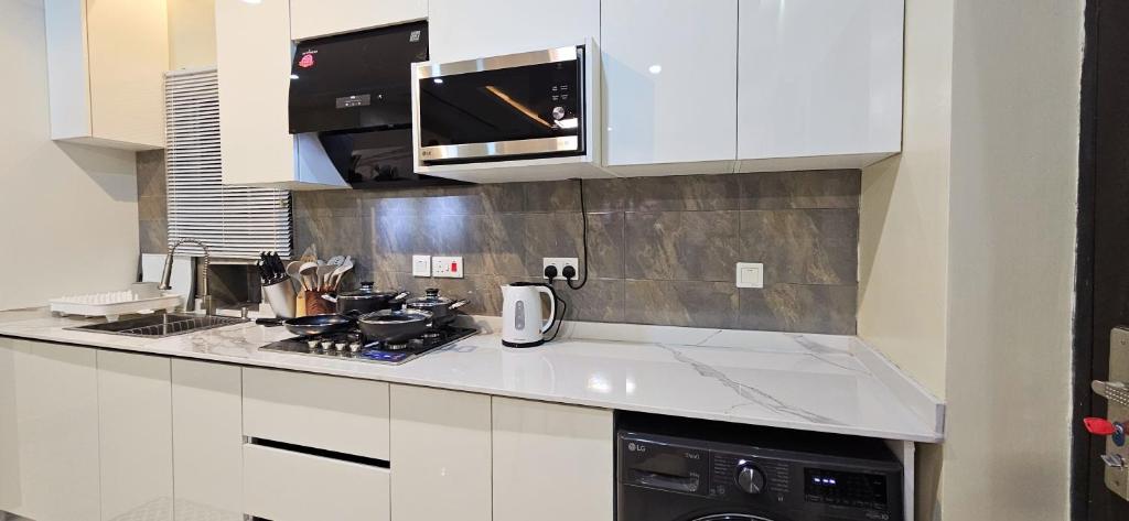 The Leneade- Katampe image 4