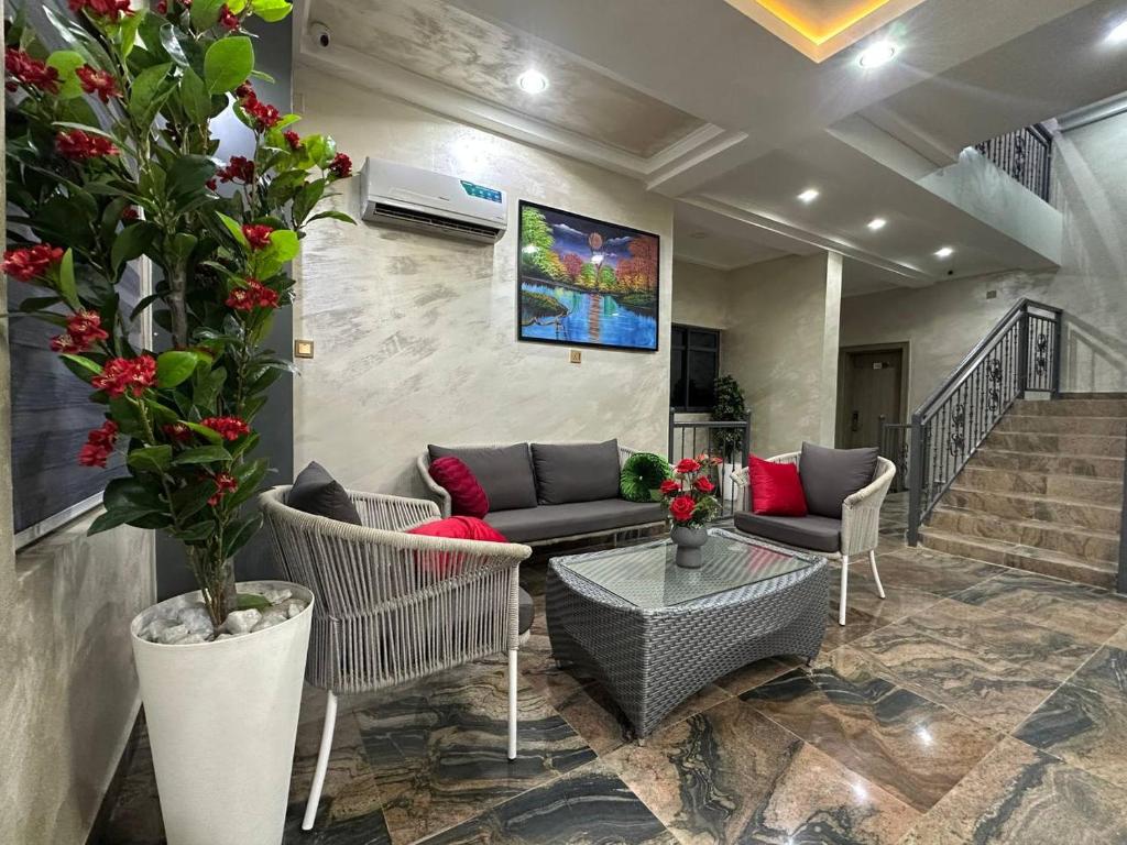 Prestine Apartment image 2