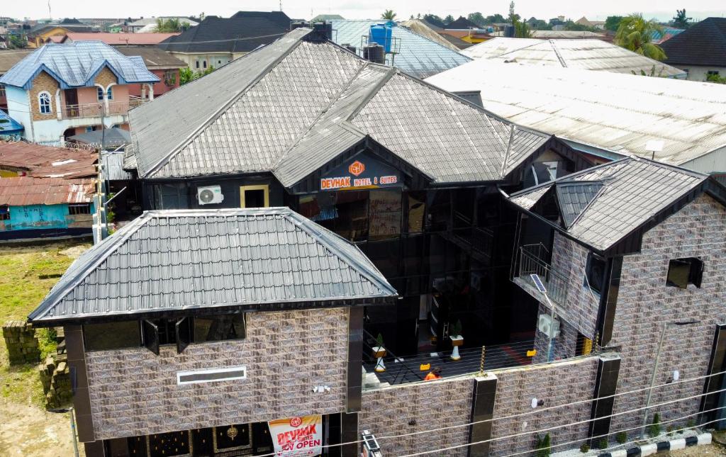 Devhak Hotel and Suite