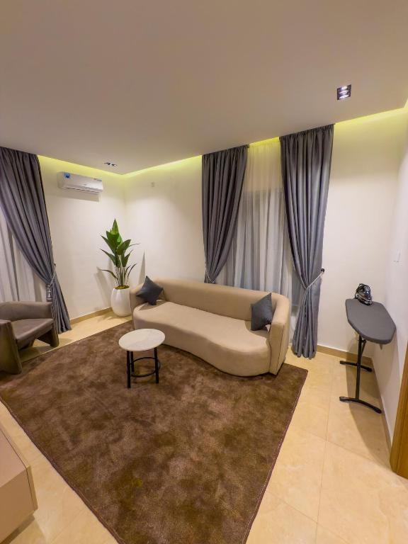 The Corniche Hotel image 5