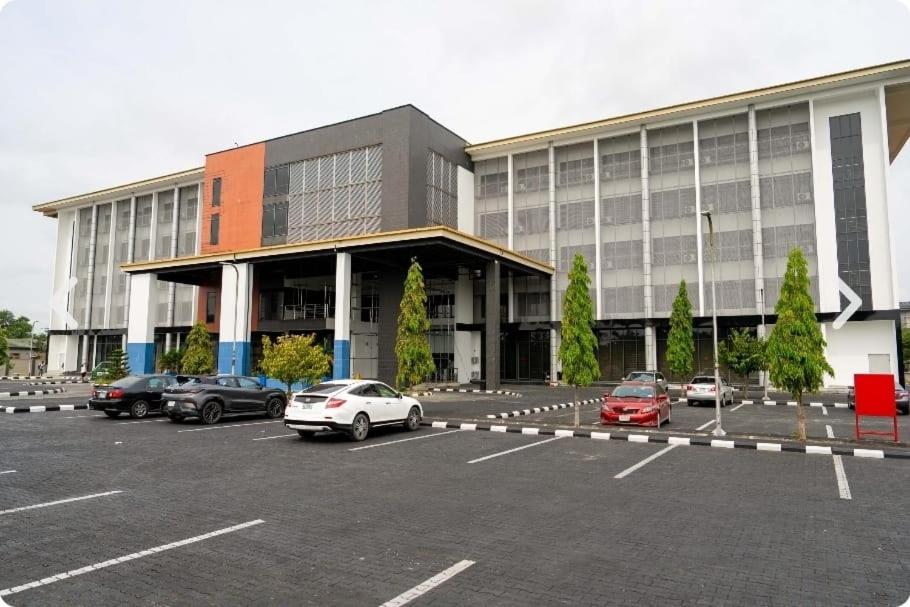 Julirose Hotels and Suites