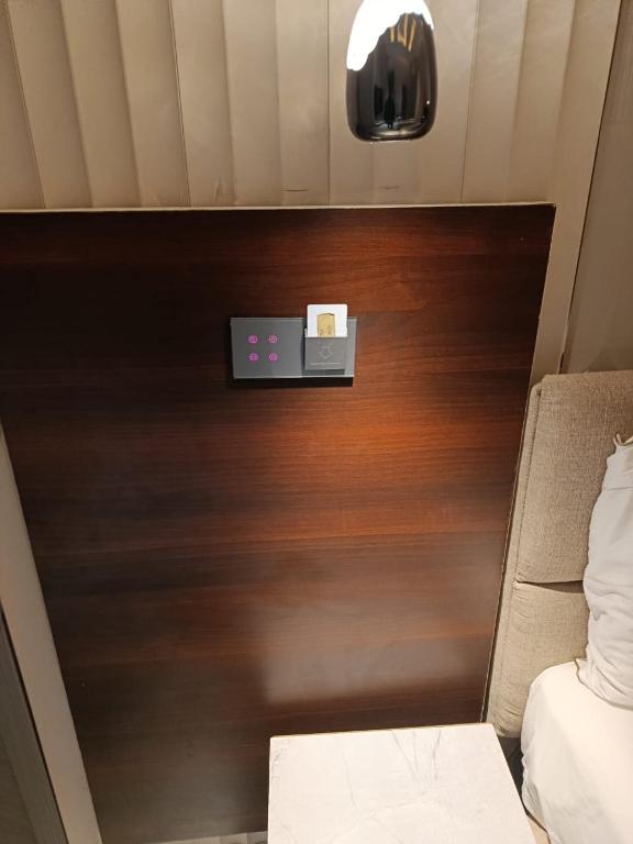 GB Citadel Hotel and Suites image 3