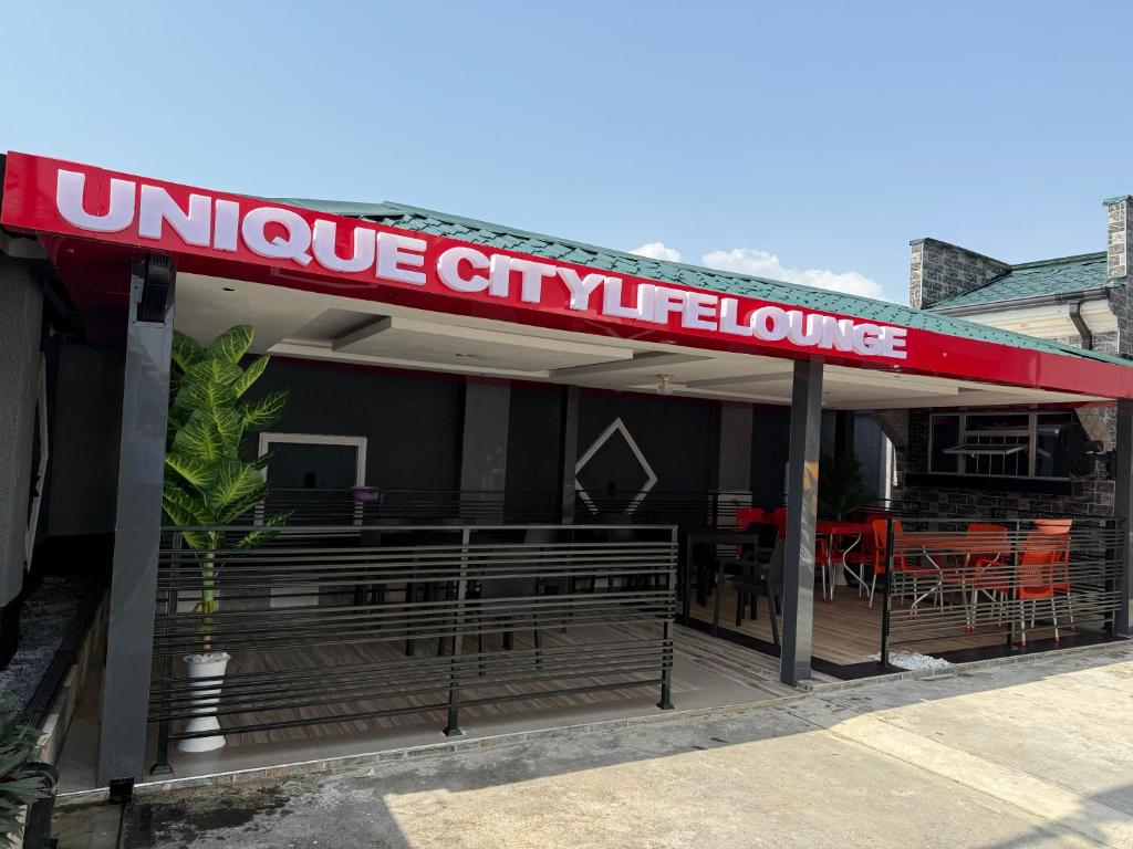 Unique Citylife Hotel image 5