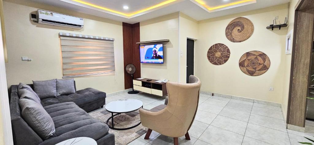 The Leneade Wuse 2 image 2