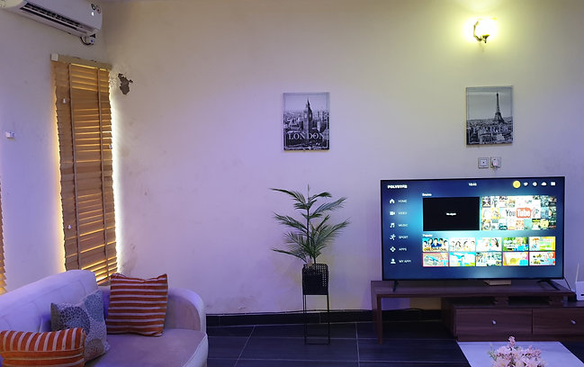 Nest Apartment image 2