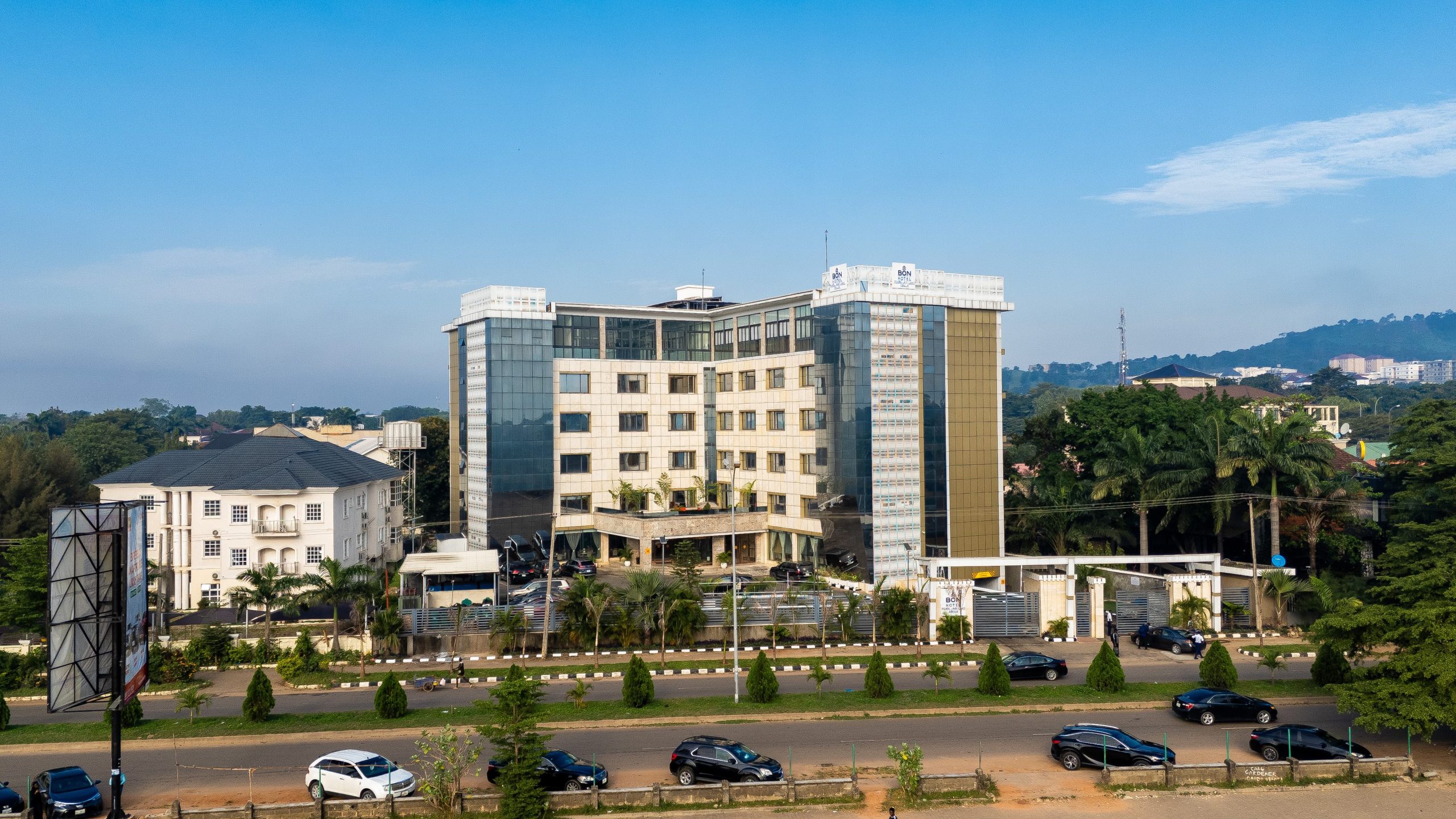 BON Hotel- Pearl Jabi