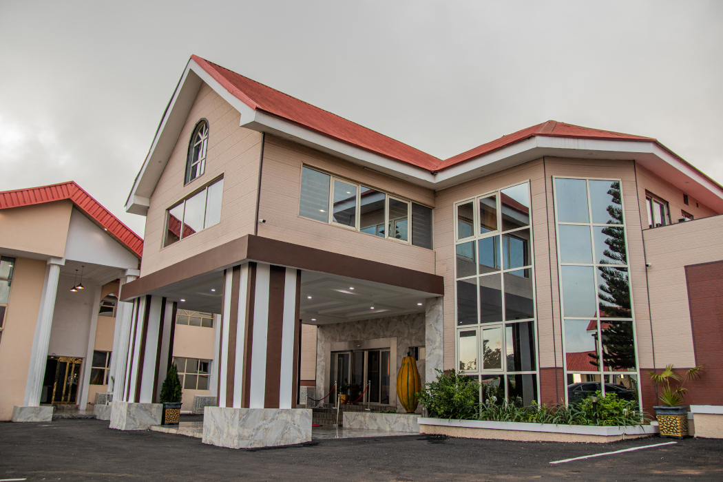 BON Hotel-Royal Parklane Akure