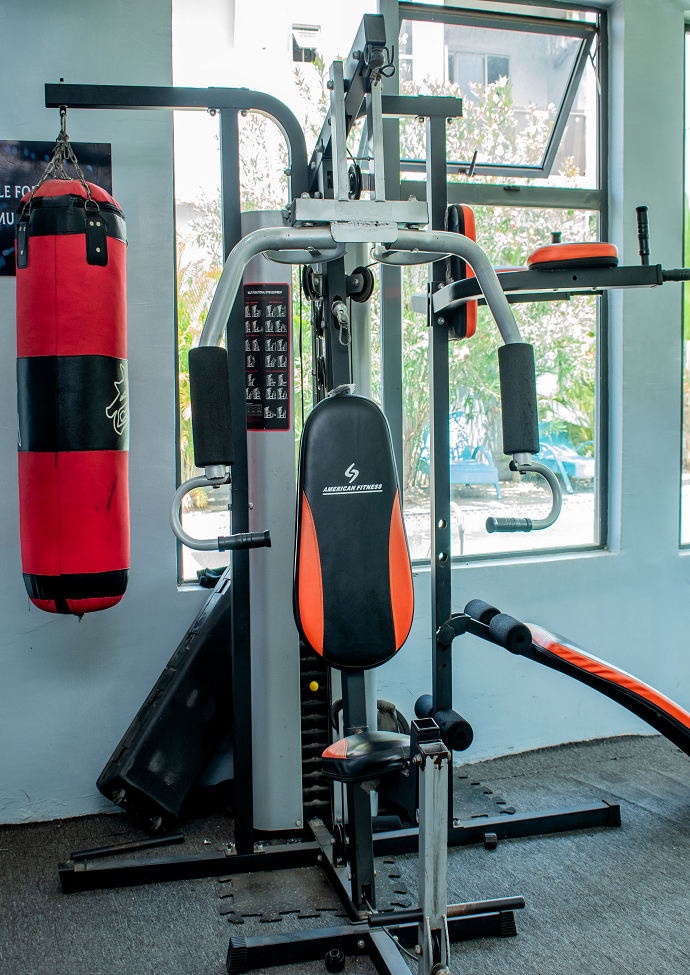 Emerald Court Apartments image 4