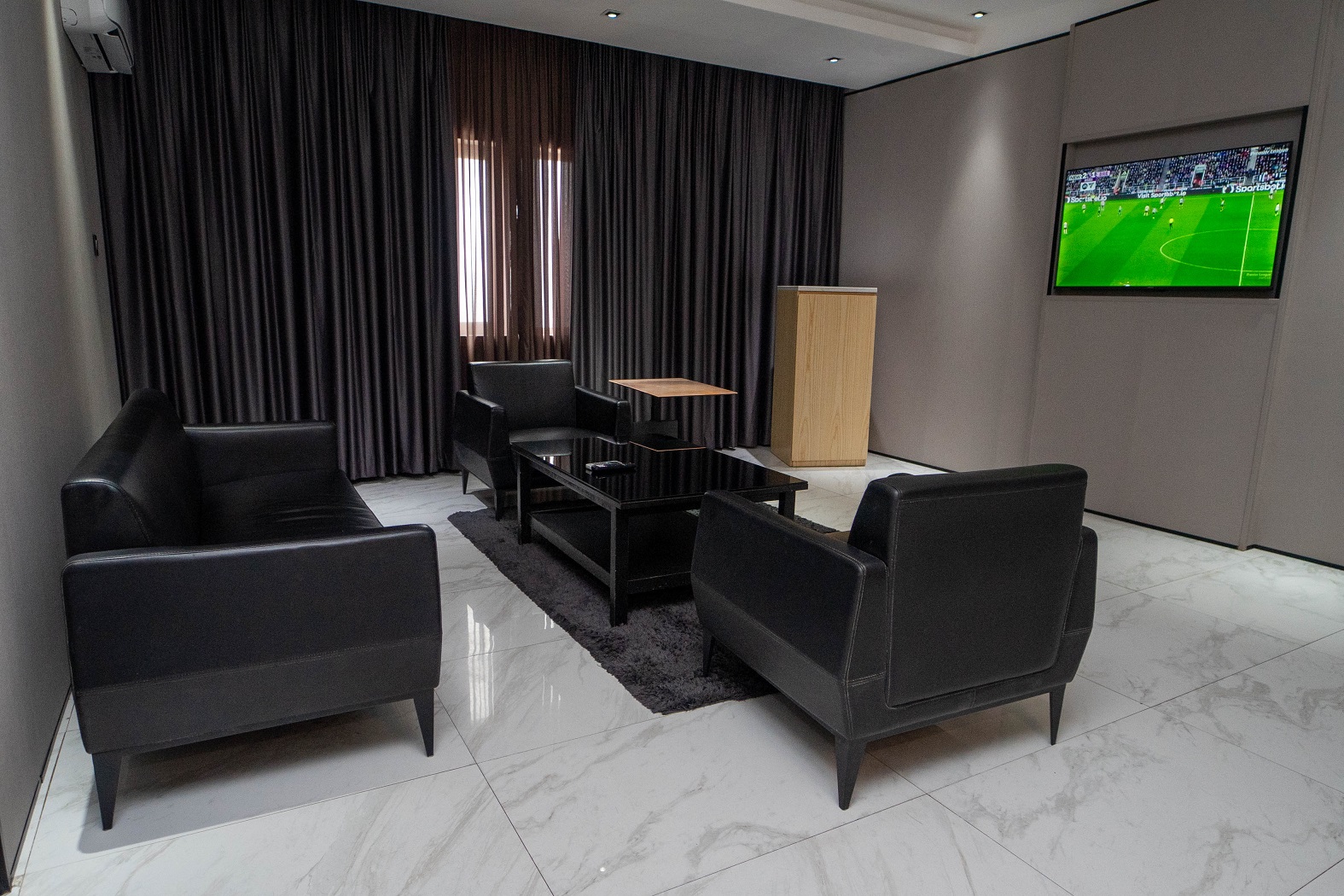 Parktonian Luxury Hotel Lekki image 2