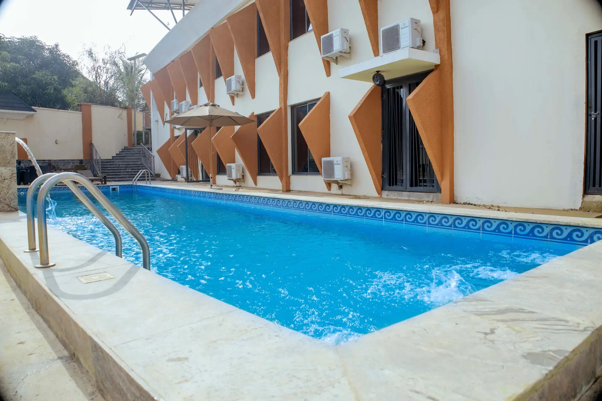 Frankville Hotel image 3