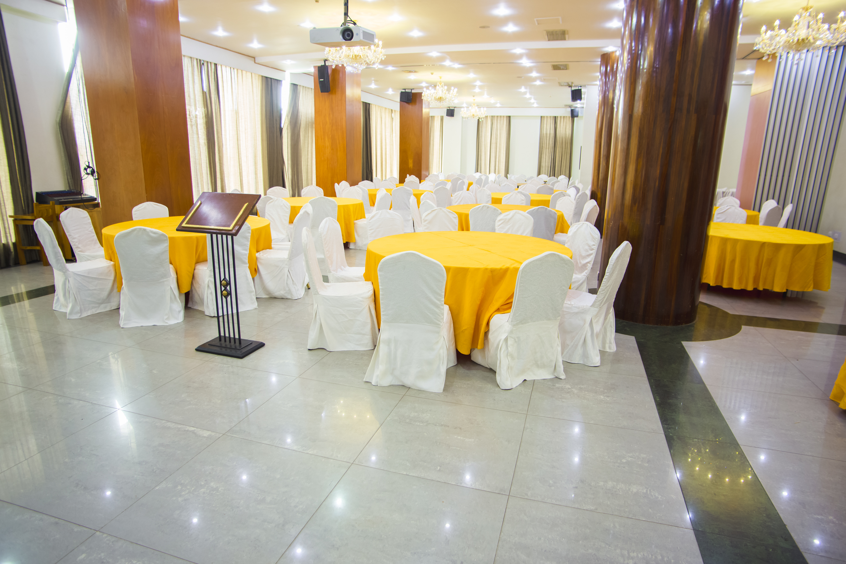 Lagos Oriental Hotel image 4