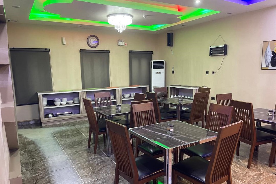 Grand Diamond Hotels and Suites image 4