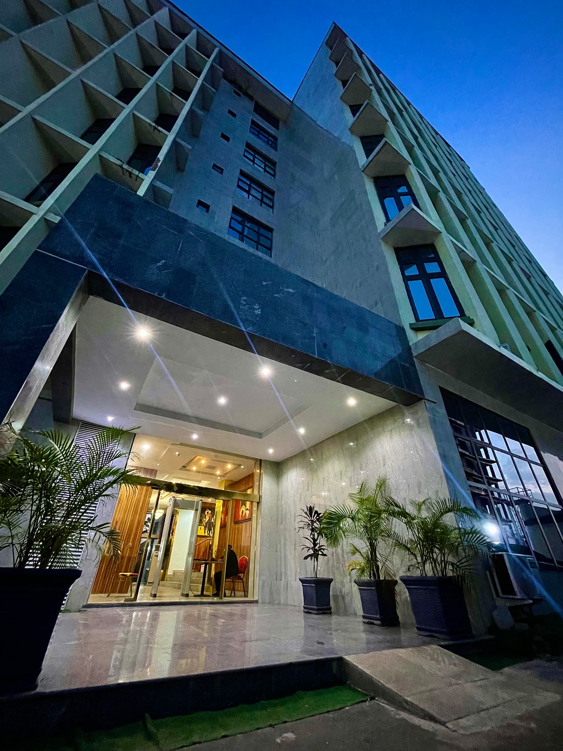 Sliver Green Hotel