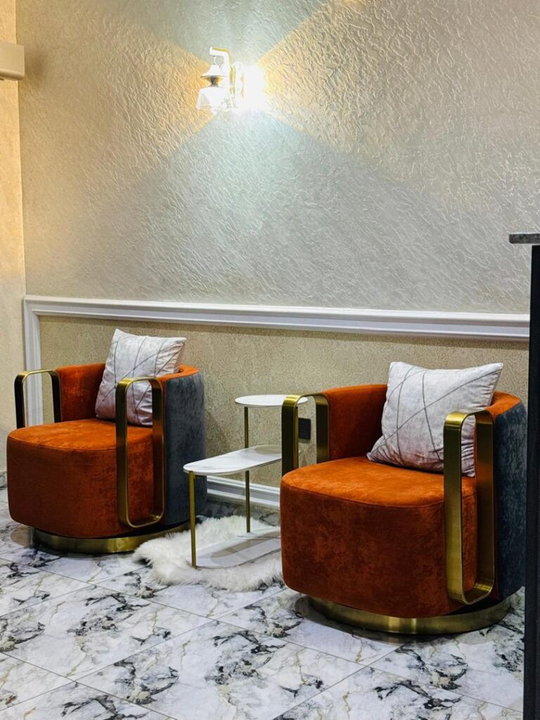 Flora by Bibaley Hotel image 4