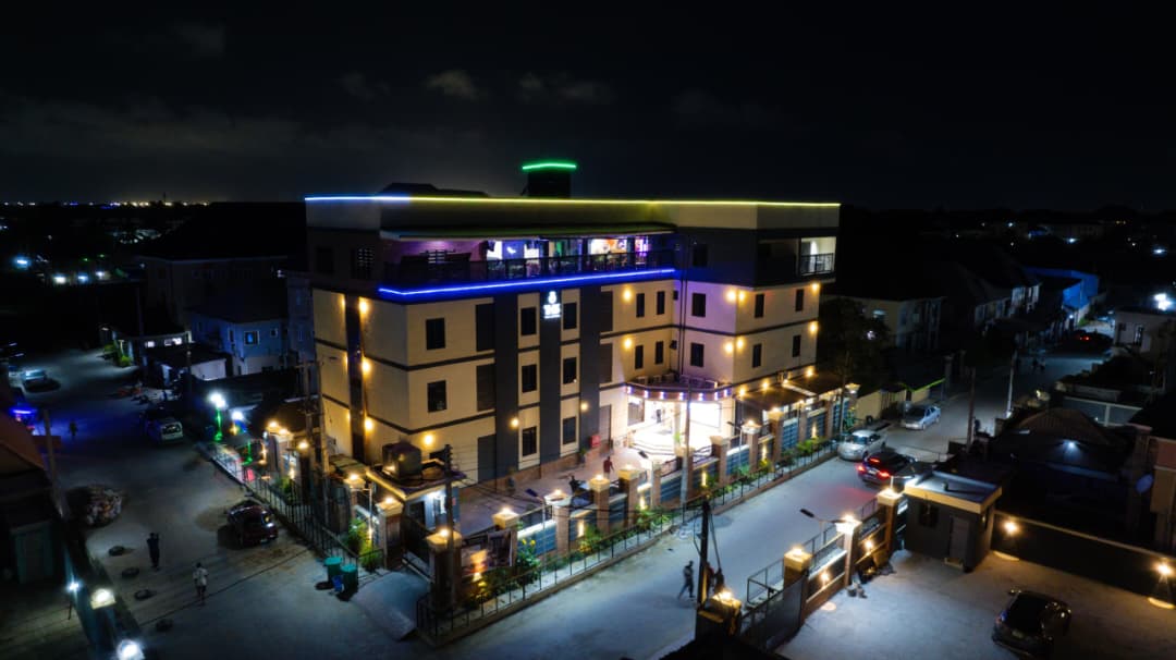 Tonelz Hotel and Suites