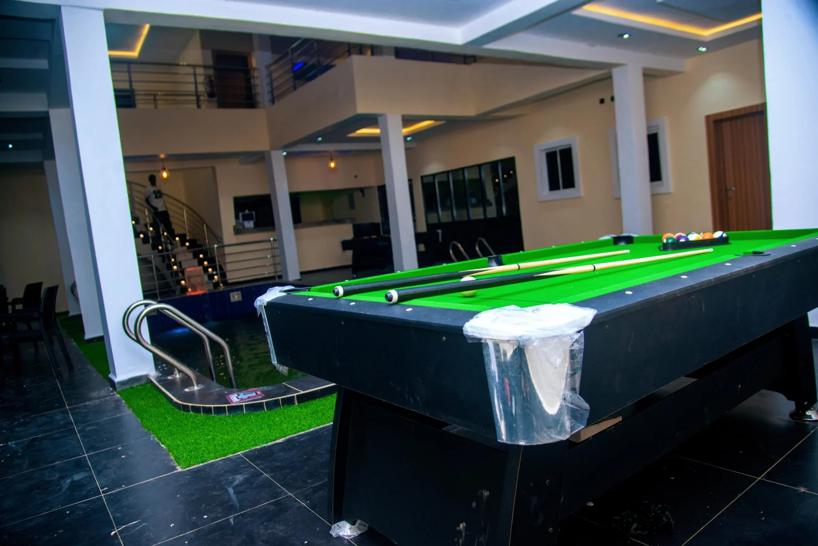 April 14 Hotel image 4