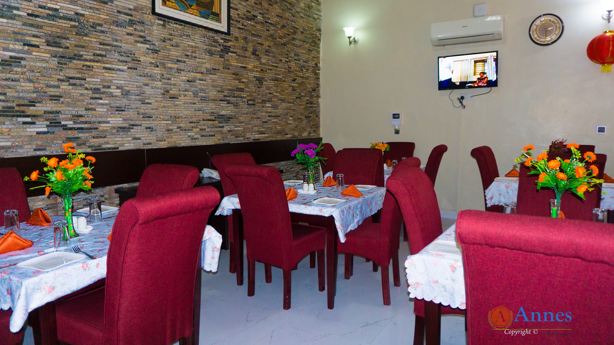 Annes Luxury Suite image 4