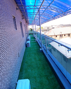 Doreen Grand Hotel and Suites image 4