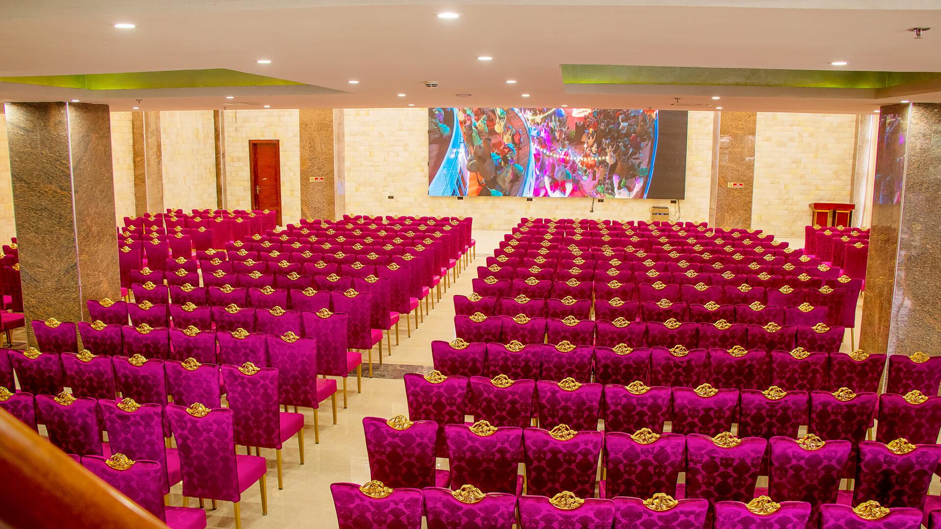 Osborn La Palm Royal Resort