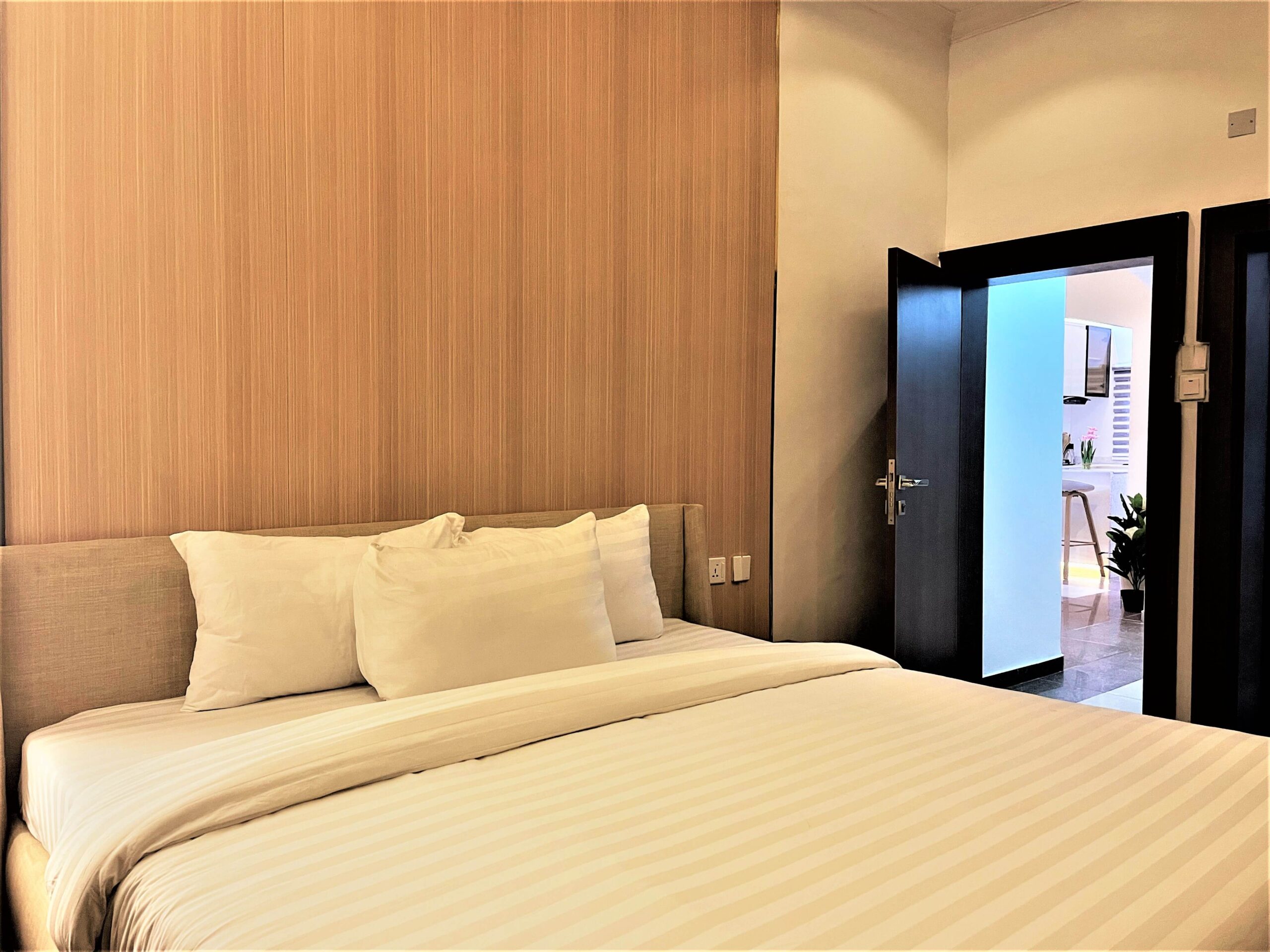 Imperio Apartments image 5