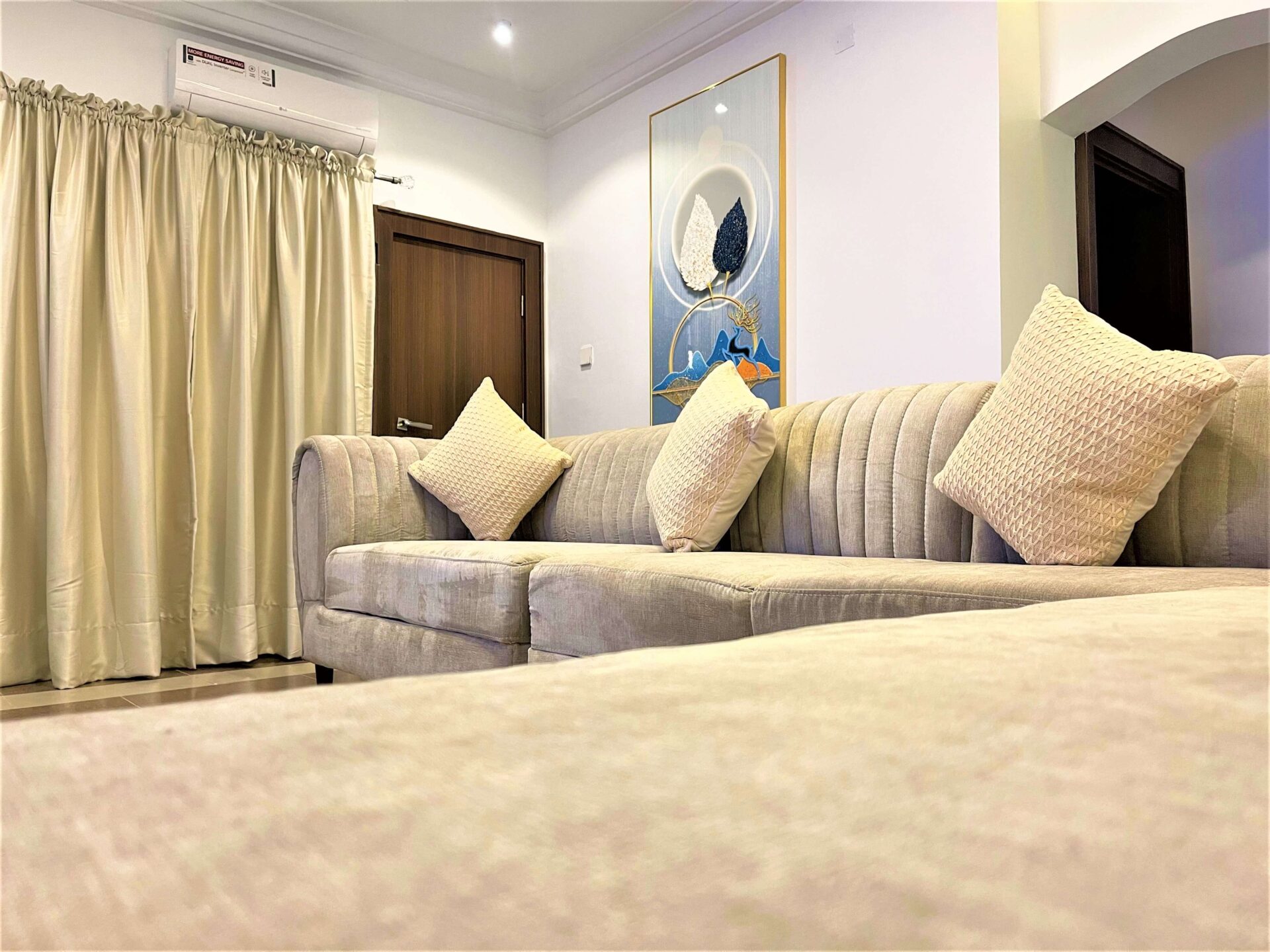 Imperio Apartments image 3