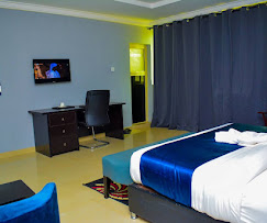 Monarchs Luxury Palace Hotel image 5