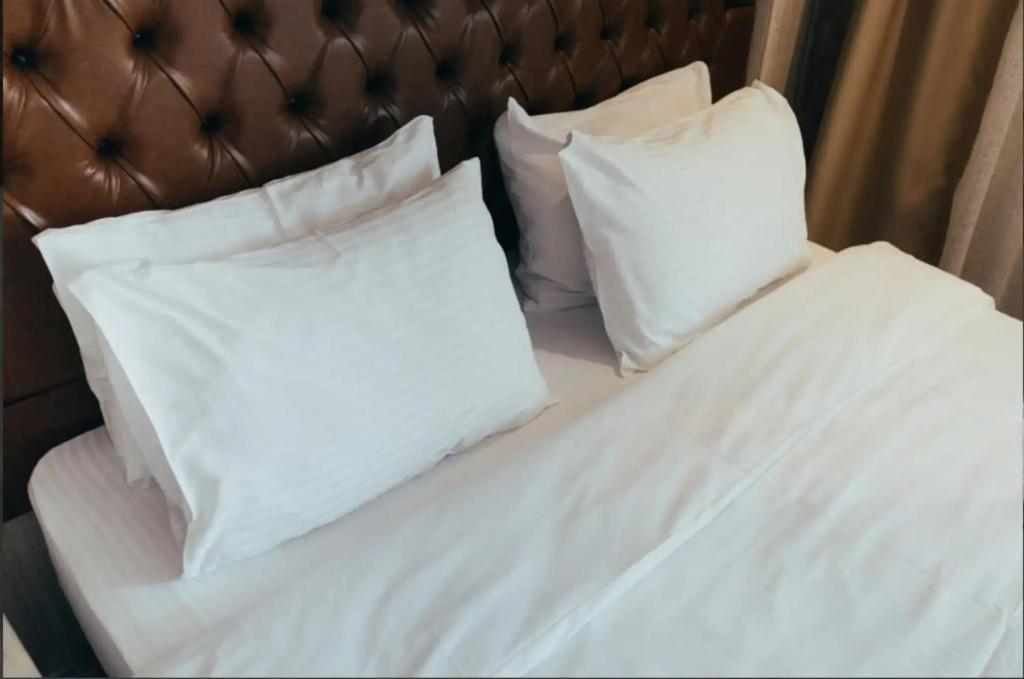 New Eastern Comfort Hotel and Garden Resort image 5