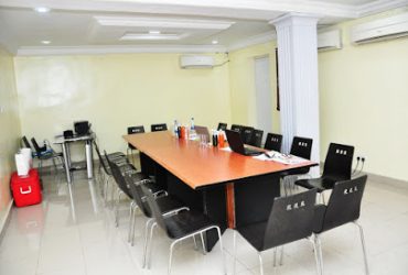 Alluring View Hotel - Toyin Street image 5