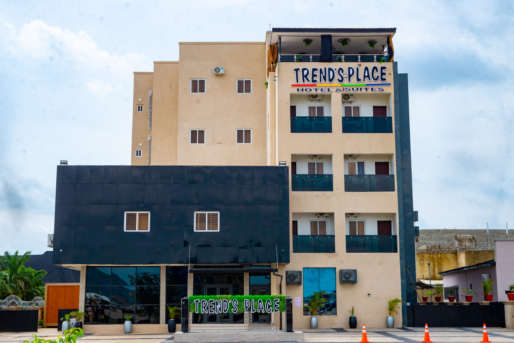 Trends Place Hotel and Suites