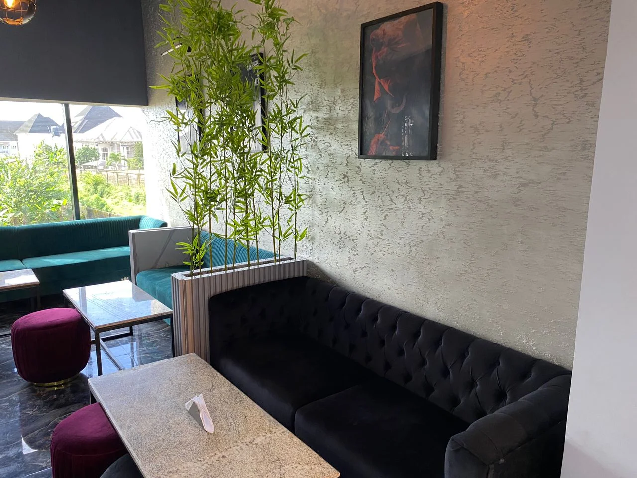 TomKing Legacy Hotel image 3