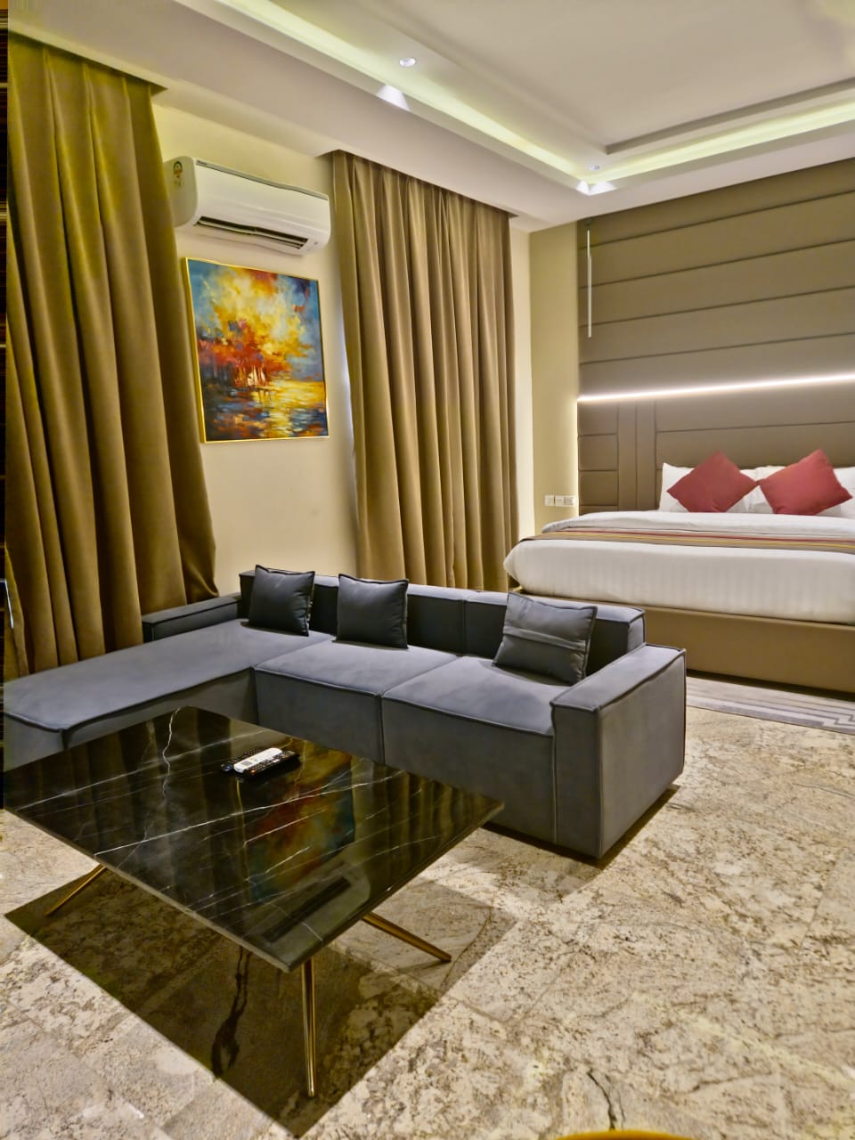 Raynez Resort image 5