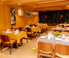 Golden Six Hotel image 3