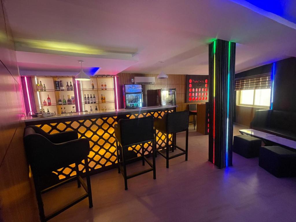 Presken Hotel ALADE image 3