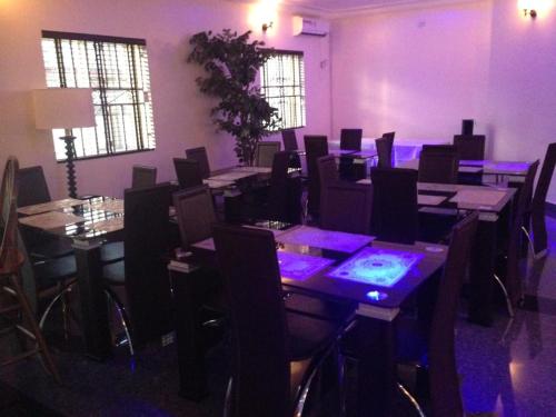 Amoni Apartments image 4