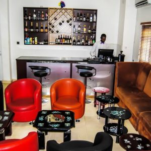Royal Jatoz Hotel image 2
