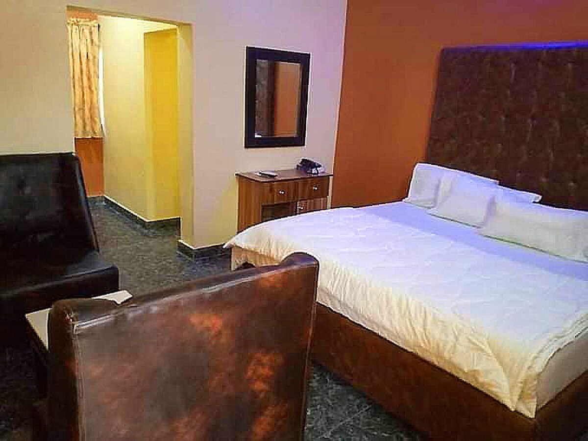 Tranquility Hotels- Phase 2 image 5